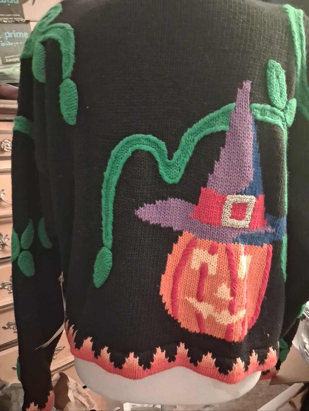 Used,not new,never worn chunky crew neck pumpkin embroidered sweater size 2 m-l. - Picture 7 of 8